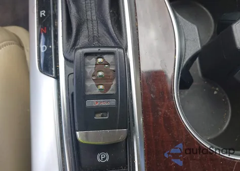 2015 Acura Tlx Tech z USA, uszkodzony, nr VIN 19UUB1F52FA009890